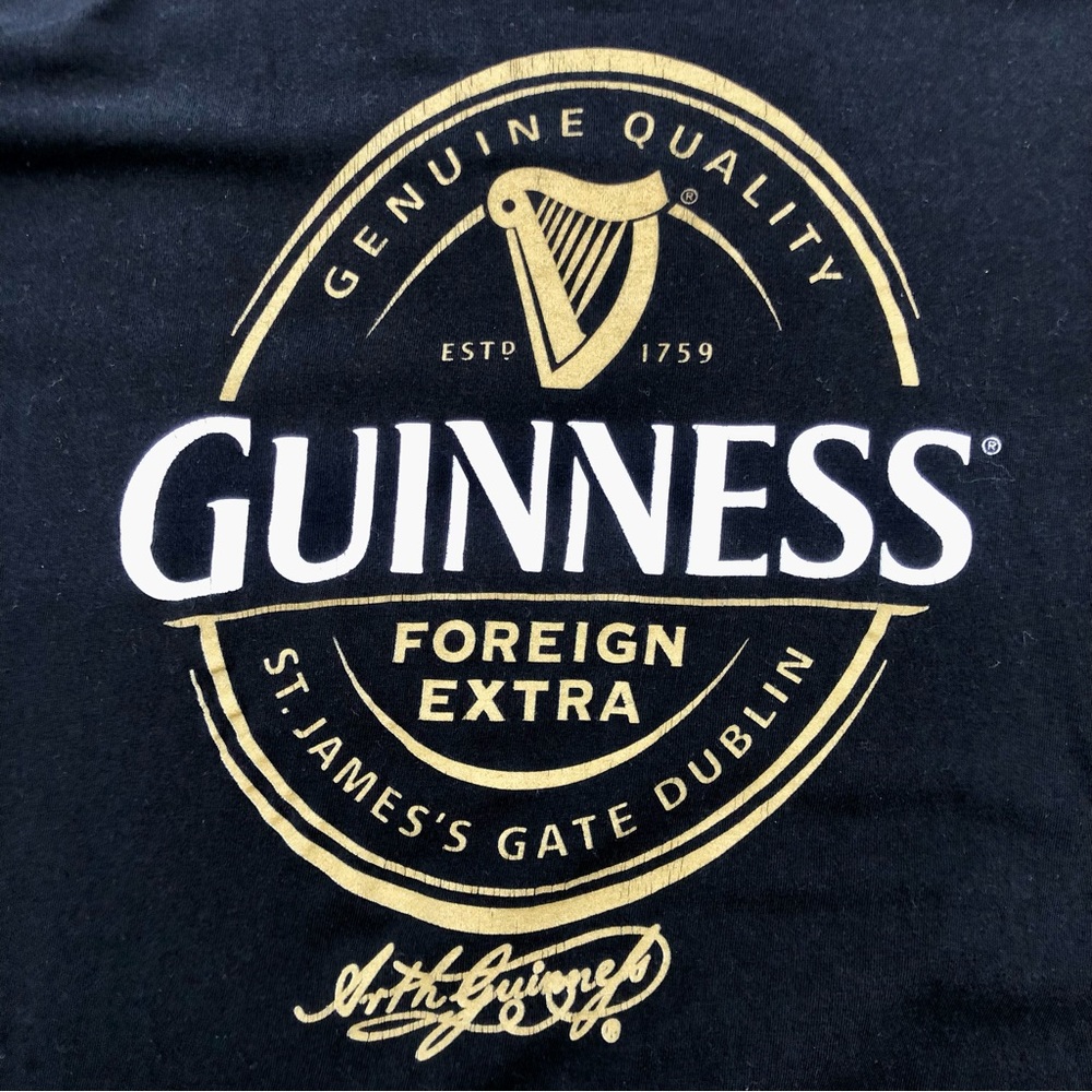 Guinness Beer Shirt Short Sleeve T-shirt Sz. Medium